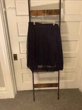 Black torrid 1x skirt with polka dots